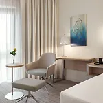 Courtyard By Marriott Center 4*