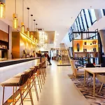 Hotel Courtyard By Marriott Center Wilno