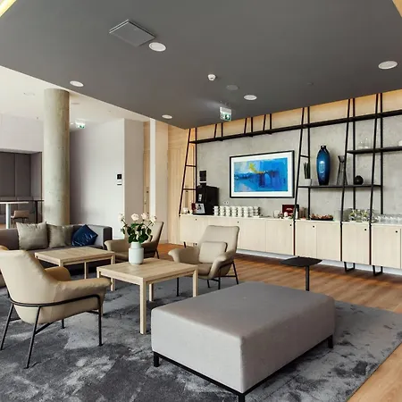 Courtyard By Marriott Center فيلنيوس