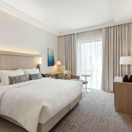 מלון Courtyard By Marriott Center וילנה
