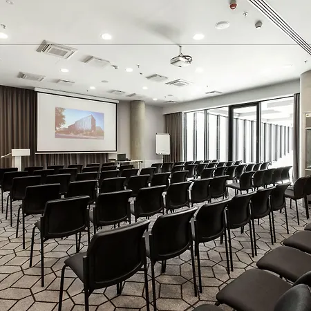 מלון Courtyard By Marriott Center