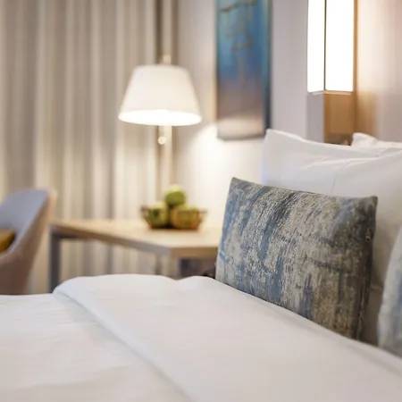 Courtyard By Marriott Center מלון וילנה