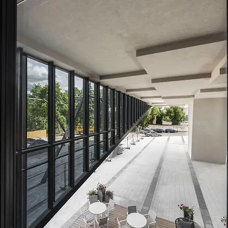 Courtyard By Marriott Center Вільнюс