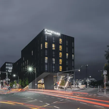 Courtyard By Marriott Center Hotel Wilna