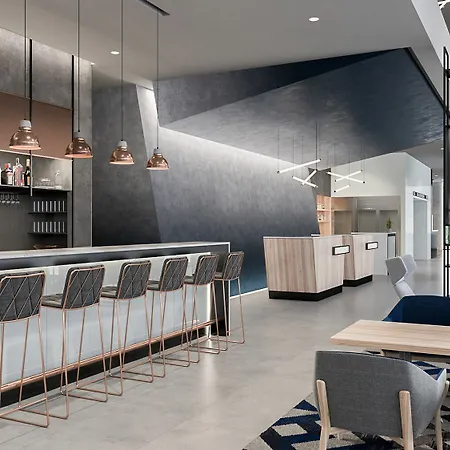 Courtyard By Marriott Center Vilnius