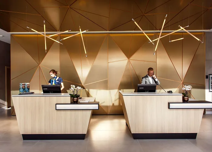 Отель Courtyard By Marriott Center Вильнюс