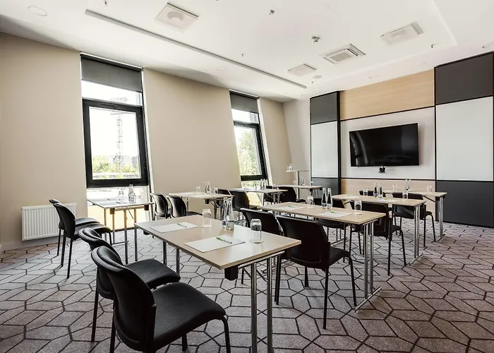 Courtyard By Marriott Center Отель 4*