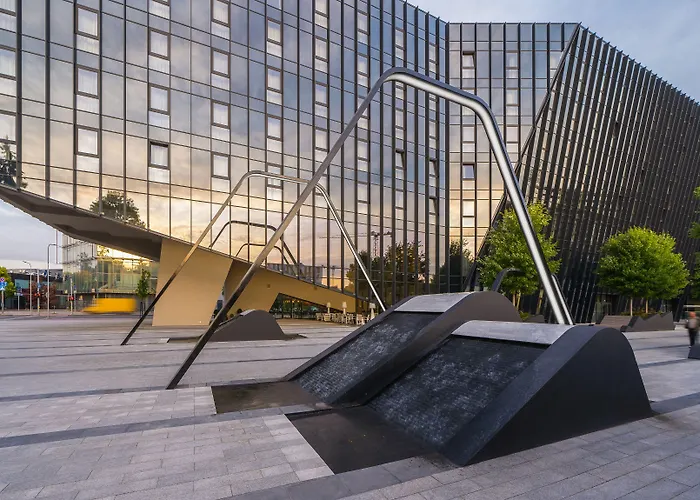 Отель Courtyard By Marriott Center 4*