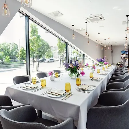 酒店 维尔纽斯市中心万怡酒店