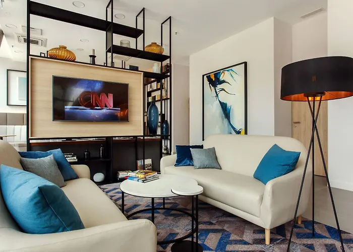 Courtyard By Marriott Center 4*