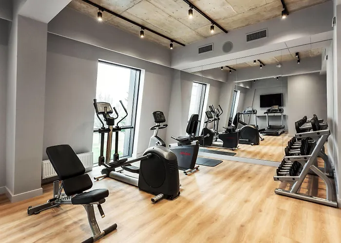 Courtyard By Marriott Center Hotel 4*